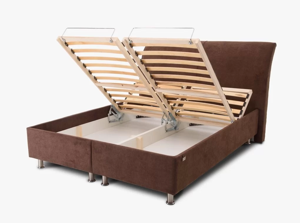 CORDOBA FRANCIAÁGY ÁGYNEMŰTARTÓVAL