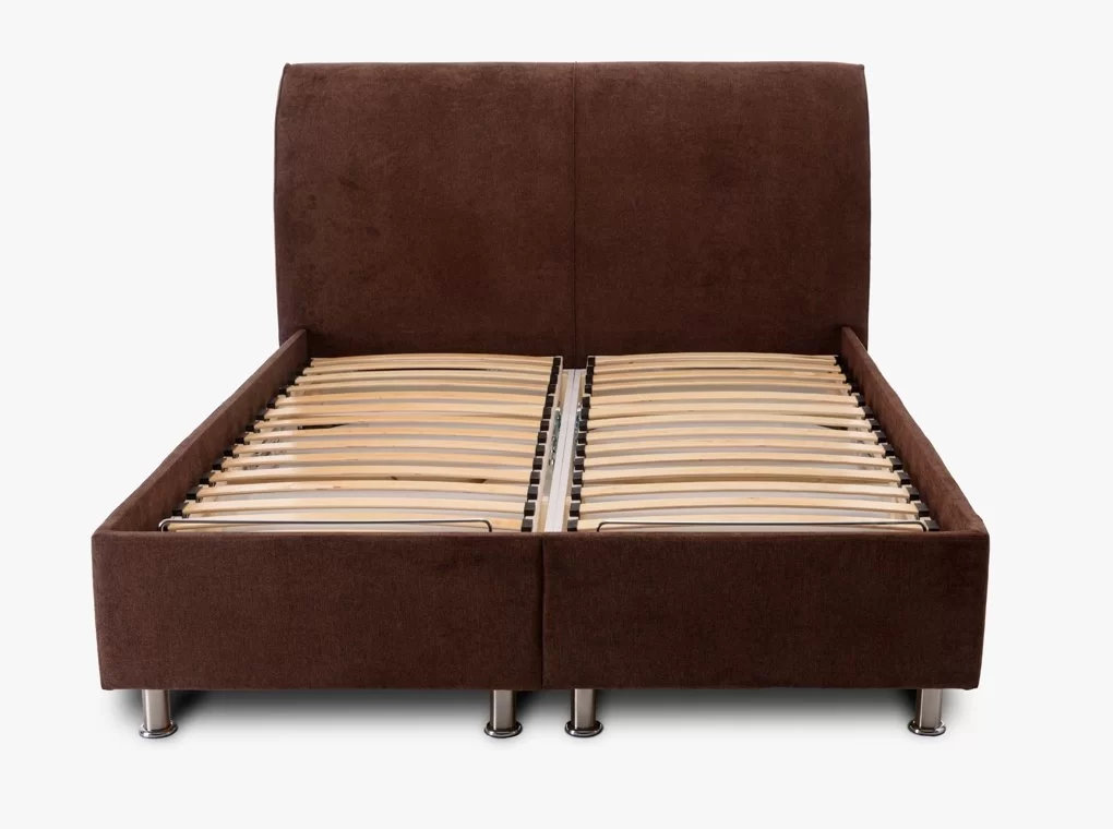 CORDOBA FRANCIAÁGY ÁGYNEMŰTARTÓVAL