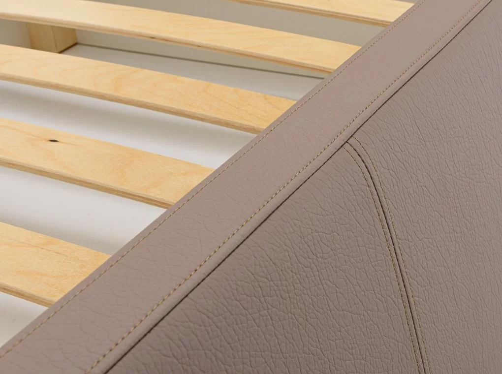 ZARAGOZA FRANCIAÁGY ÁGYNEMŰTARTÓVAL