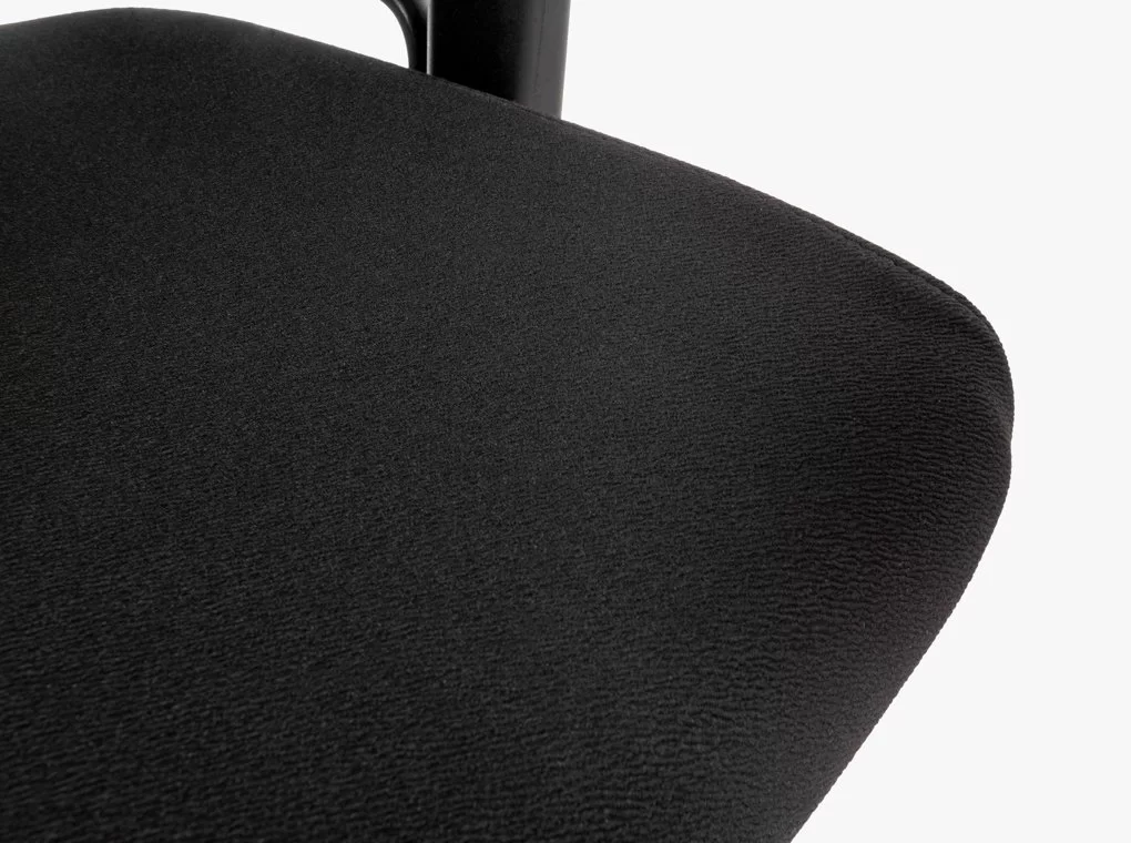 REVOTICA IRODASZÉK WINNIPEG A7901 FEKETE SZÖVET