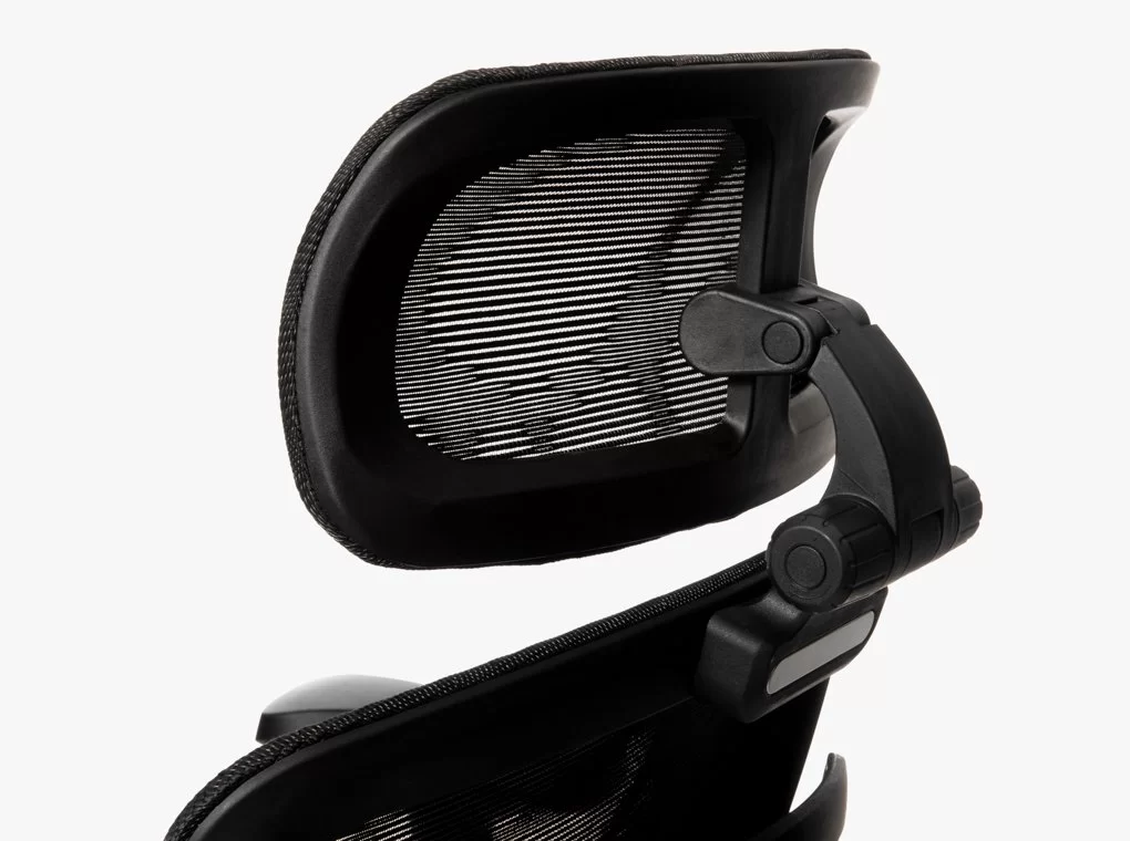 REVOTICA Irodaszék WINNIPEG A11-1(B) FEKETE LÁBTARTÓS